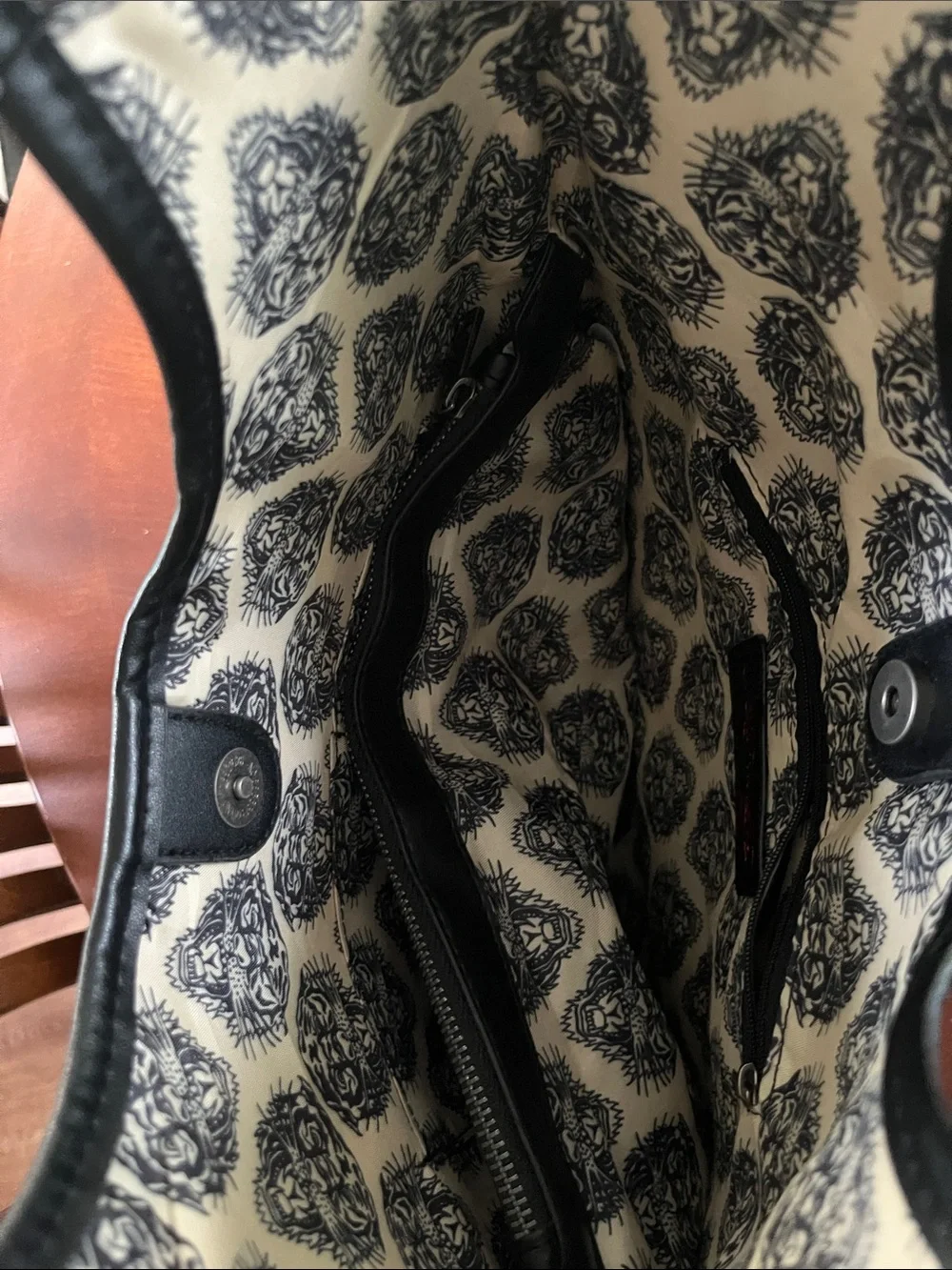 Women’s Ed Hardy Shoulder Tote NWT
